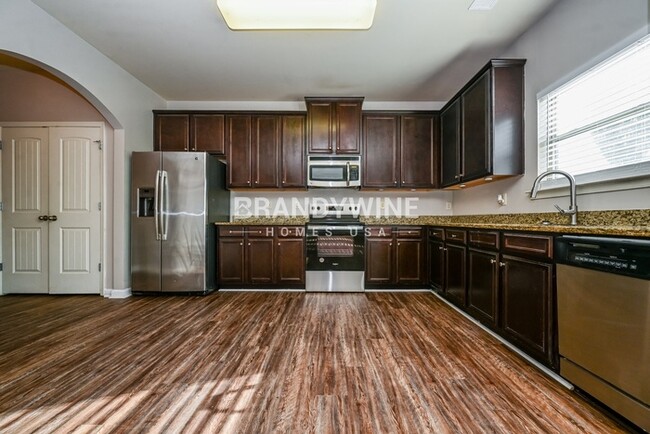 Photo - 693 Emporia Loop