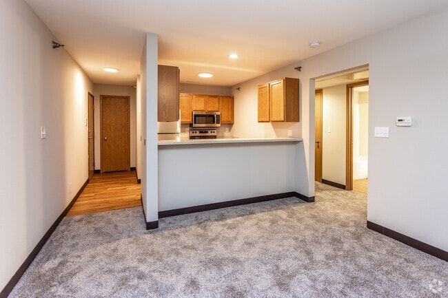 2HAB,1.5BA - 820 ft² - 420 S 4th St