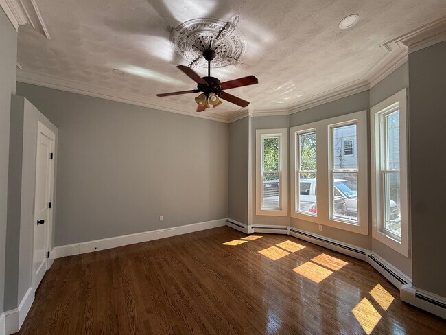 Photo - 58 Vinal Ave Unit 1