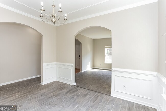 Photo - 5118 Upper Elm St