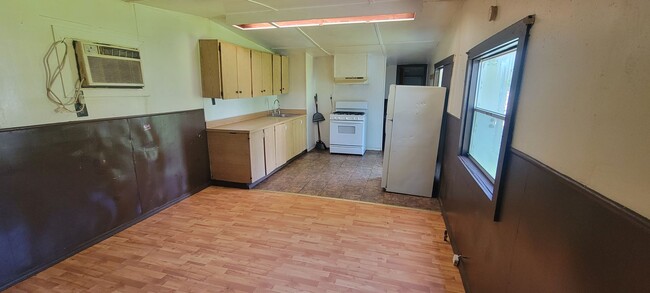 Edith St. Trailer Park - Edith St. Trailer Park Apartamento Unidad 509.5 Ferrell