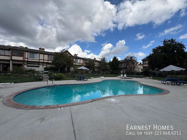 Building Photo - 22525 Sherman Way