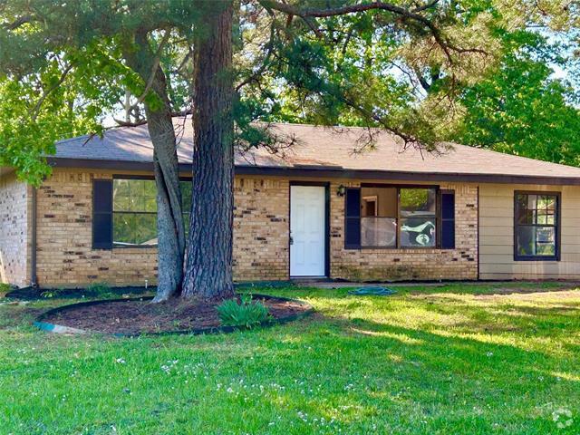 Building Photo - 1202 Pin Oak Pl Rental
