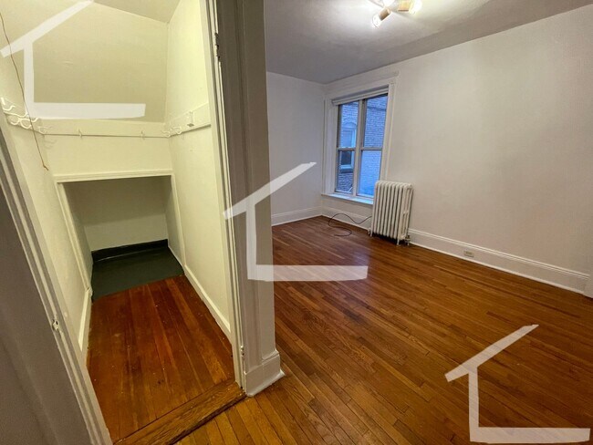 Photo - 39 Dwight St