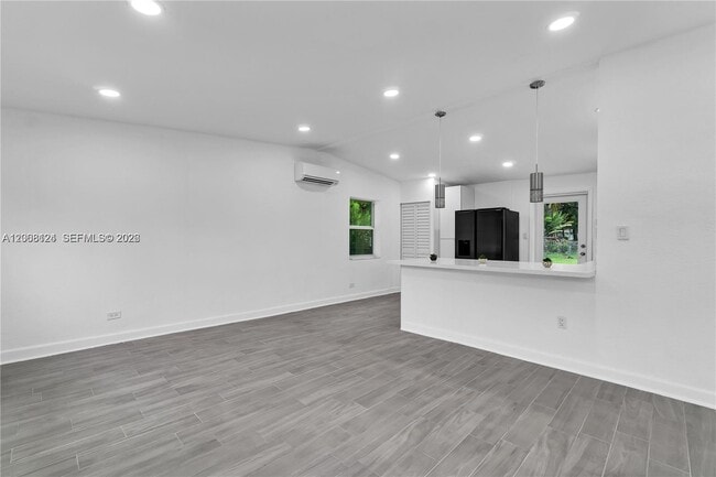 Photo - 1175 NW 133rd St