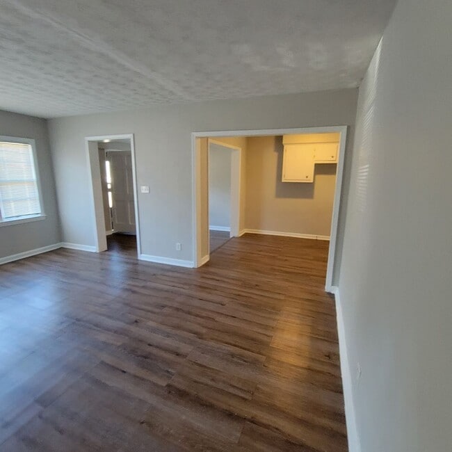 Photo - Roomy Cute Brick Ranch