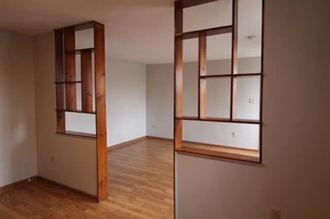 Photo - 845 Western Ave Unidad WT 845 - 4