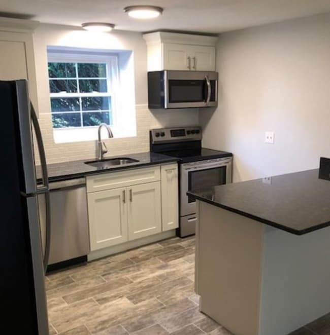 Photo - 20 Thomas Ave Unit 6