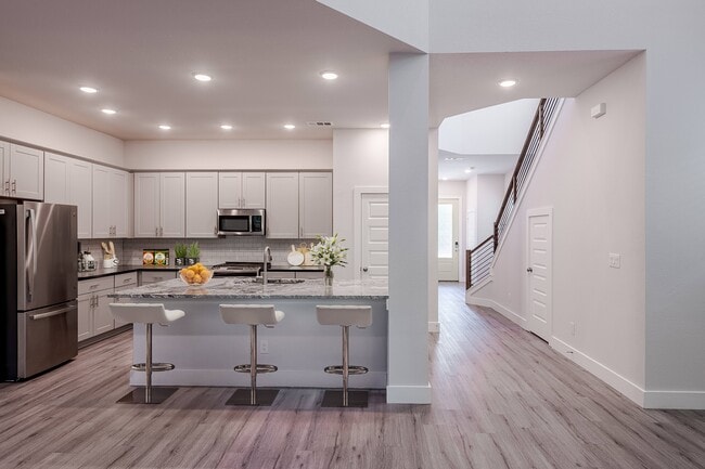 Photo - Echelon at Reverchon Bluffs