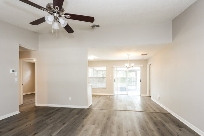 Photo - 11337 Blackbark Dr