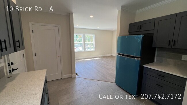 Photo - 10 Brick Rd Unit A