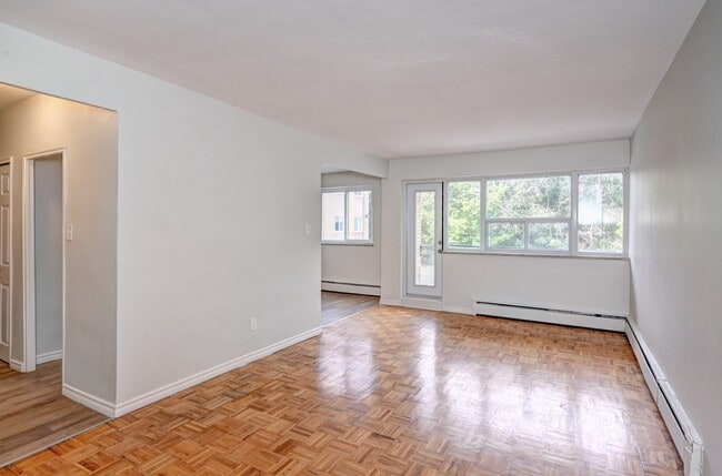 Photo - Dolph Street Apartments