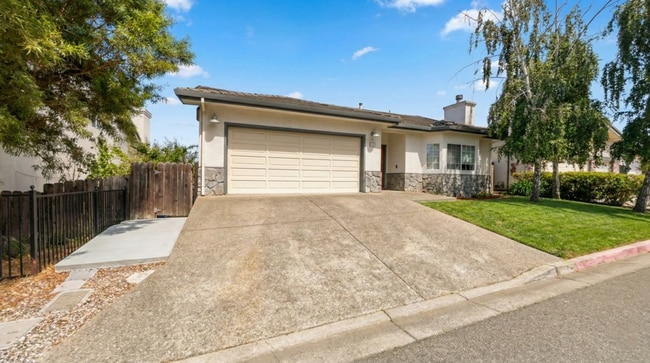 Photo - Expansive Valley Views & Private Living in Castro Valley - 4BD/3BA Exec Home