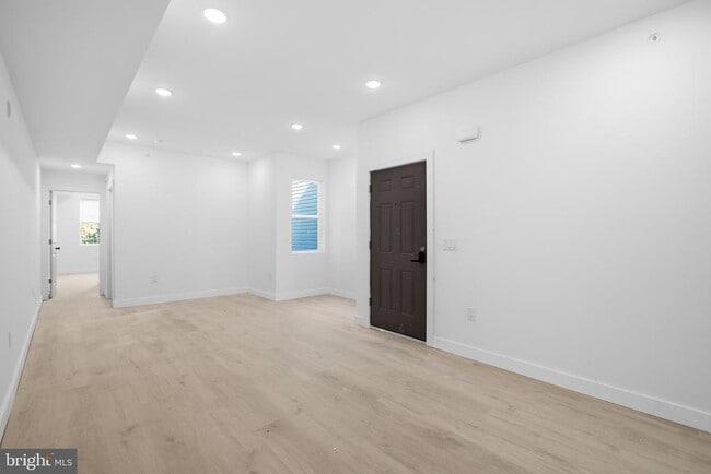 Photo - 2346 N 16th St Unit 3