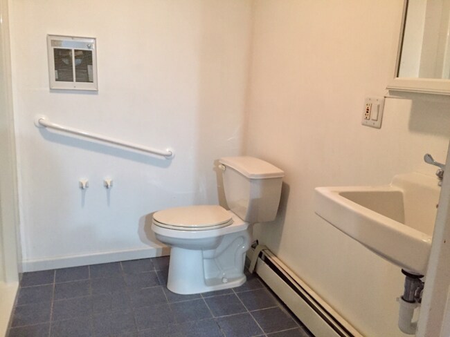 Photo - 37 Benson St