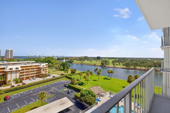 Photo - 336 Golfview Rd Unit 905