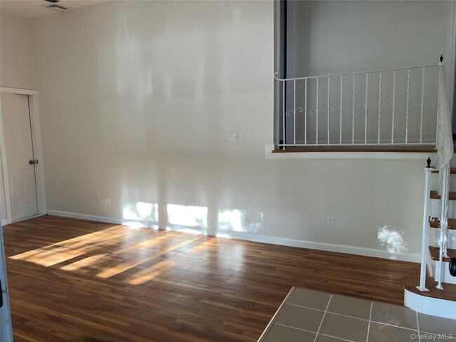 Photo - 1553 Potter Blvd