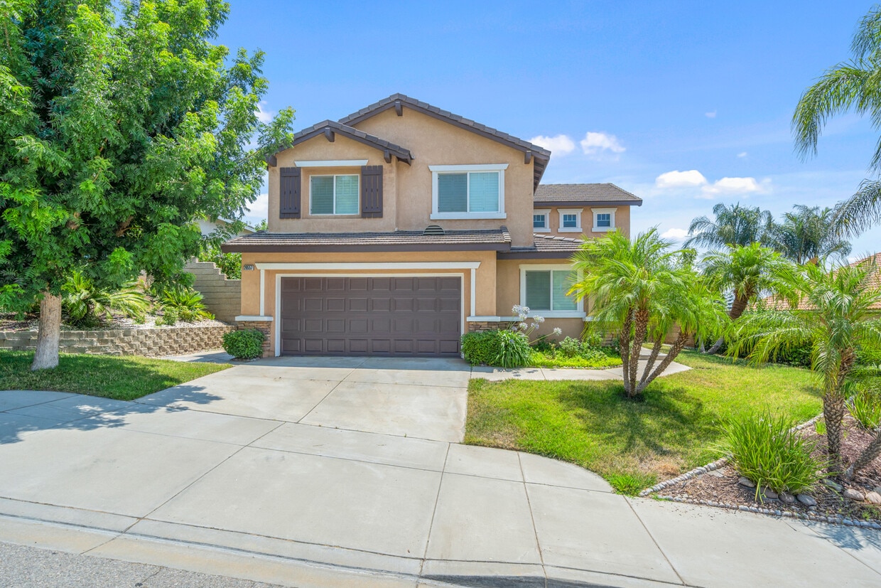 Photo - 29557 Crest View Ln (Highland, CA)
