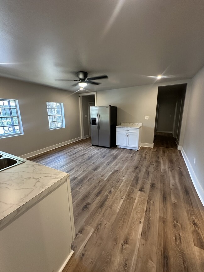 1600 S Cedar St Unit A