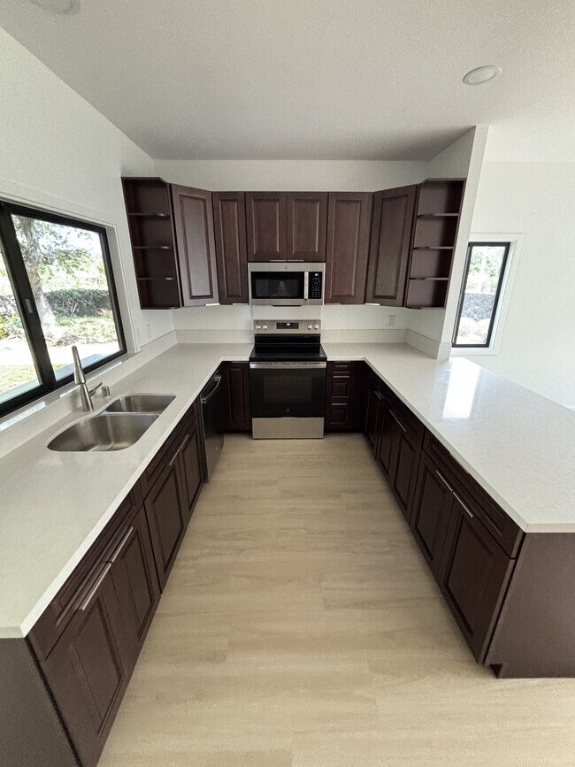 Photo - 95-797-797 Lanipaa St