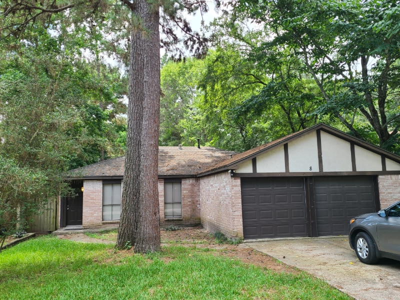Photo - 8 E Bigelow Oak Ct House