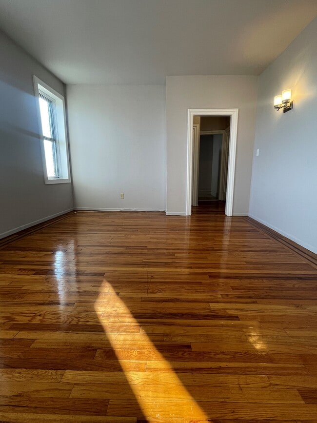 58 Ettrick Ter Apartments For Rent in Rutherford, NJ