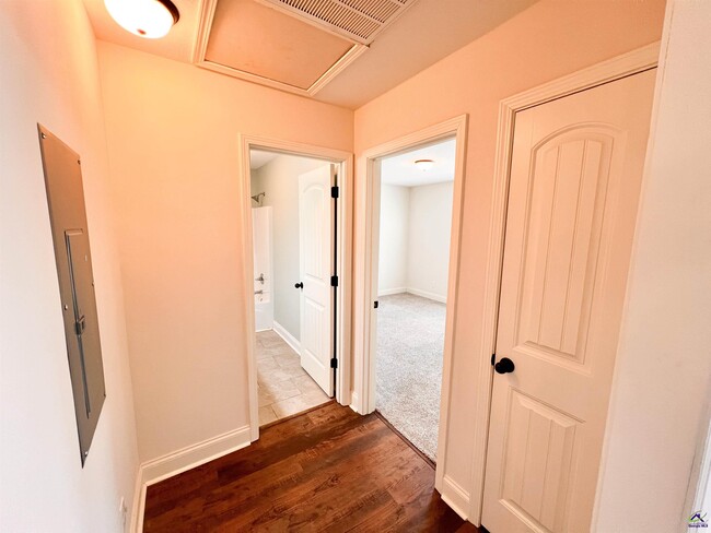 Photo - 119 Washington Place Drive