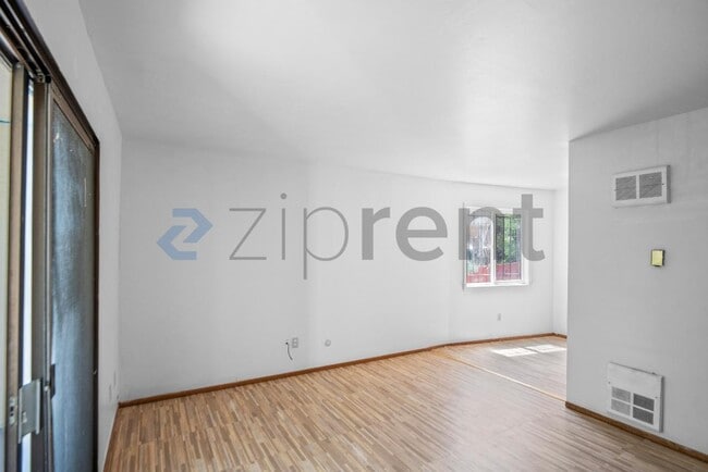 Photo - Unit 1