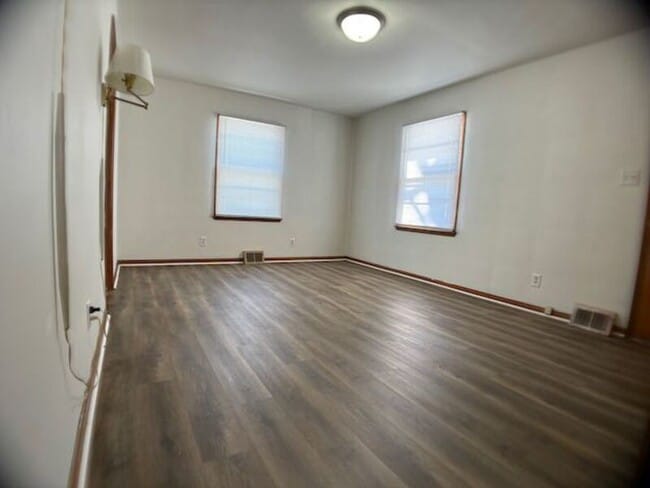 Photo - 411 W Willcox Ave