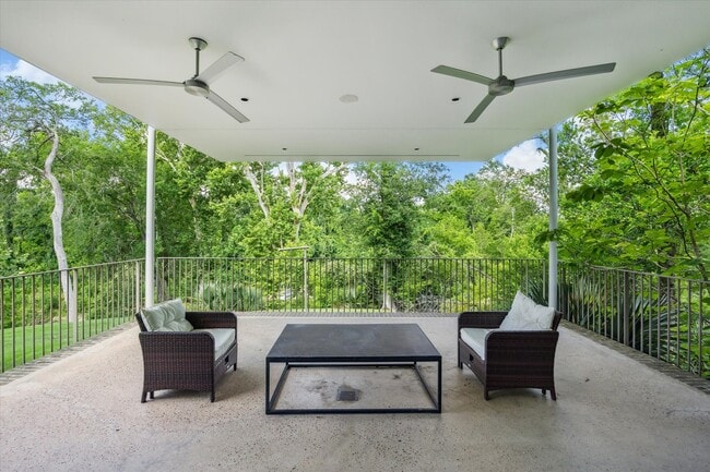 Photo - 9 Pinehill Ln