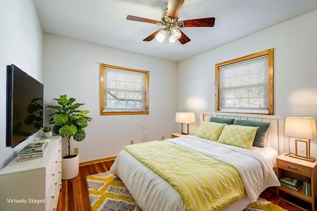 Photo - 1807 Orchard Ln