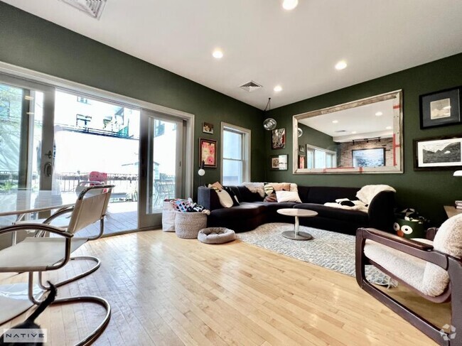 Building Photo - 2 bedroom in BROOKLYN NY 11222 Unit 1 Rental