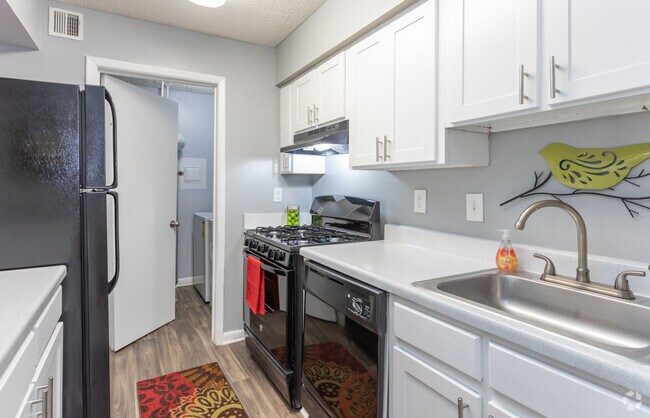 1HAB, 1BA - 953SF Maple - Cocina - Laurel Oaks