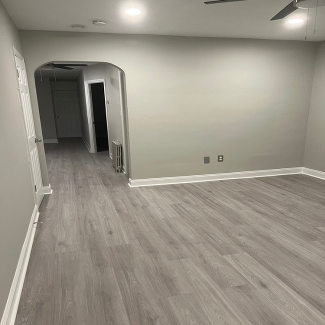 Photo - 1015 16th St NE Unit 4