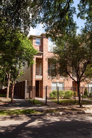 Photo - 5124 Belmont Ave