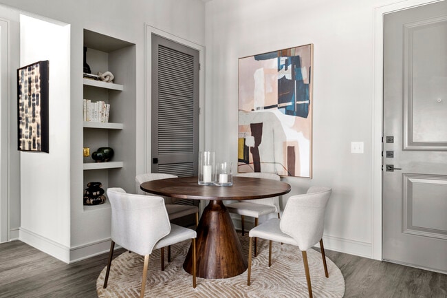 Photo - Linz at The Station