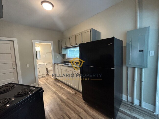 Photo - Renovated, 3 Bedroom Near Indy Motor Speedway Home Available NOW!