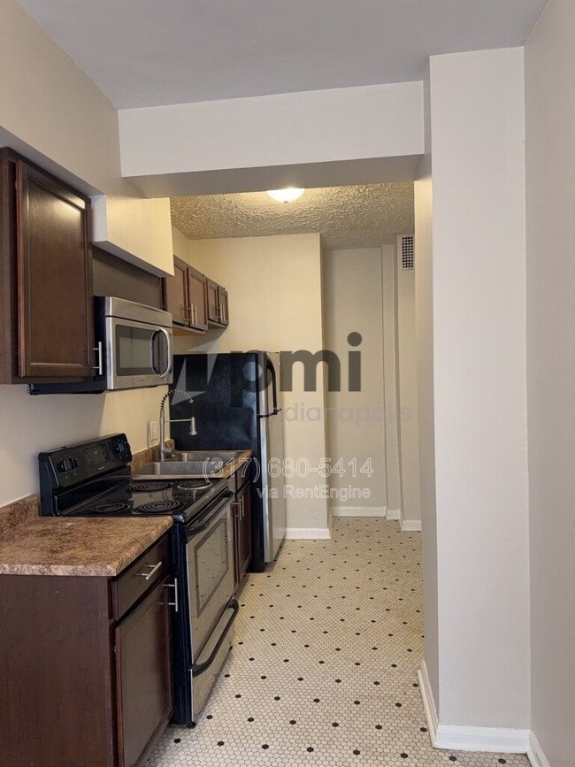 Building Photo - 1 W 28th St Unit Apt 201