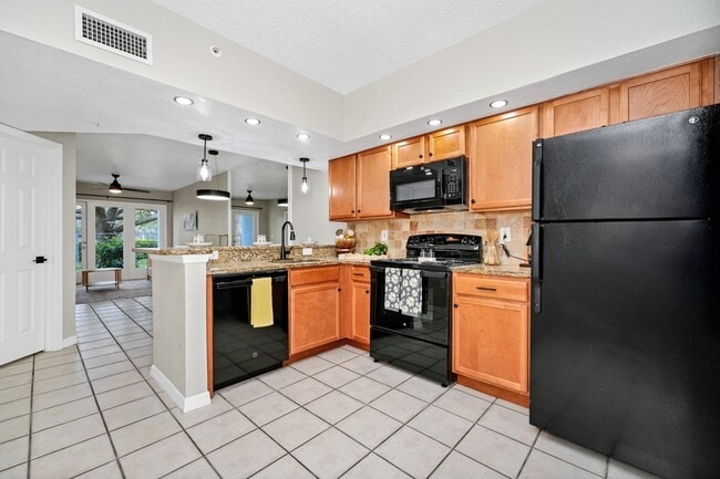 Building Photo - 2954 Sadina St Rental