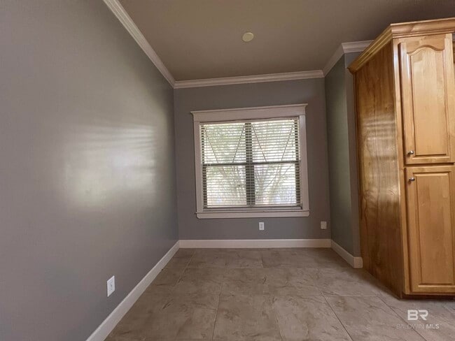 Photo - 10410 Emmanuel St