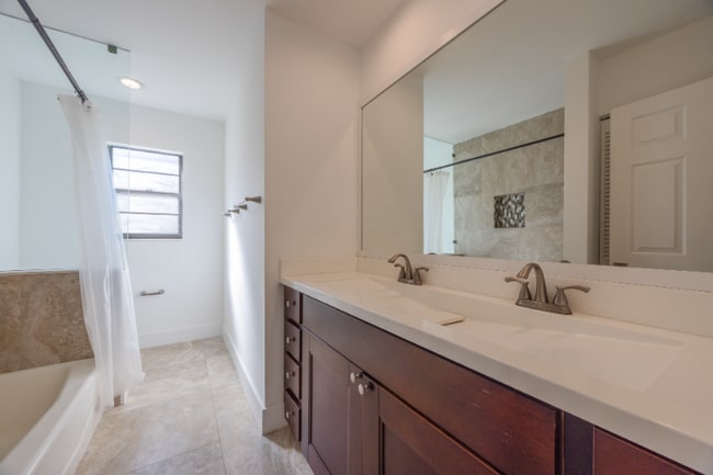 Photo - 22352 Martella Ave