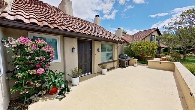 Photo - Spacious 3 bed / 2 bath in the More Mesa area