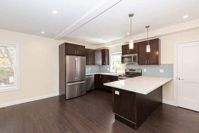 Photo - 57 Catherine St Unit 1