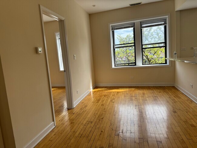 Photo - 1746 W Estes Ave Unit 208