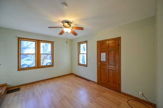 Photo - 29 N Shafer St