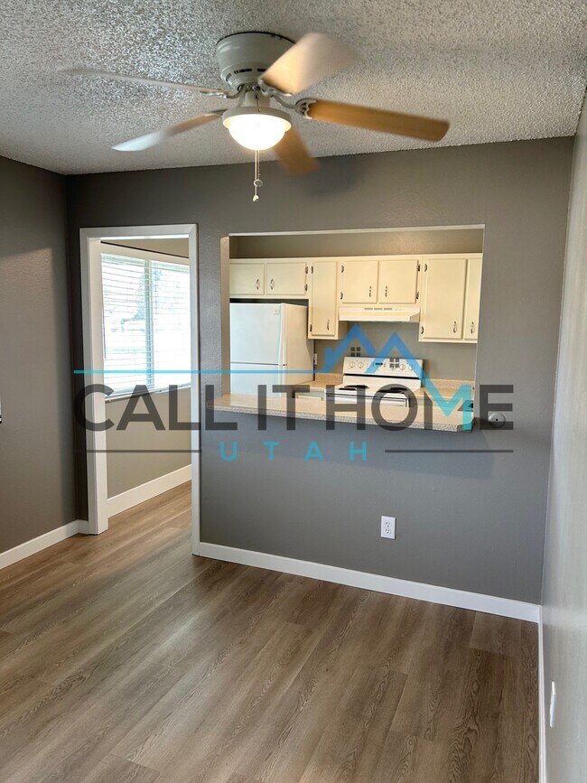 Photo - 4527 1175 W Unit 94