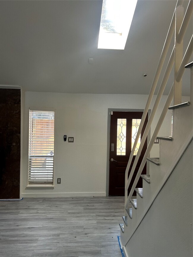 Photo - 13925 Hollowgreen Dr