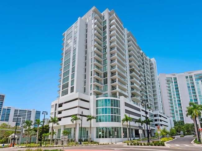 Building Photo - 301 Quay Commons Unit 1108 Rental