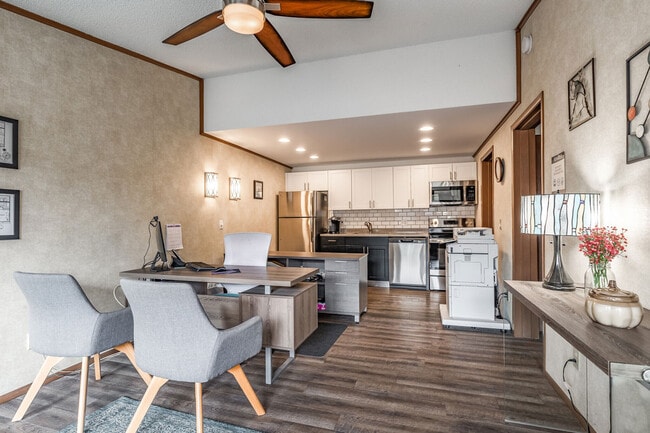 Photo - Princeton Court