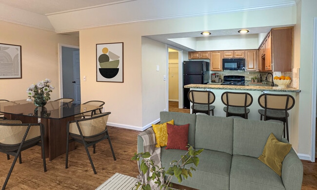 Photo - Le Craw On 13th